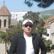  ,   Maxo, 41 ,   