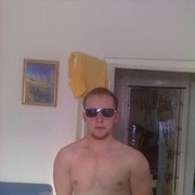  ,   Artem, 37 ,   