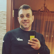  ,  Viktor, 39
