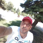  ,   Artur, 42 ,   ,   , c 