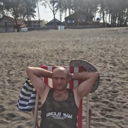  ,  Alex, 45