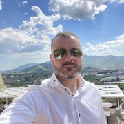  ,  Vito, 38