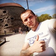  ,   Evhen, 32 ,   ,   , c , 