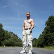  ,   Di, 37 ,   