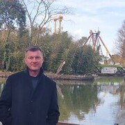 ,  Alex, 45
