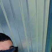  ,  Xursandbek, 32