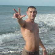  ,   Ilyan, 39 ,   ,   