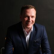  ,  Anton, 41
