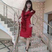  ,   Tanya, 52 ,  