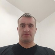  ,  Jurij, 36
