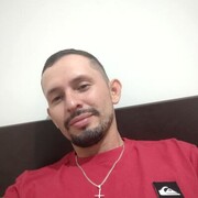  ,   Vitor, 32 ,   ,   