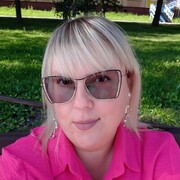  ,   Kira, 41 ,   c 