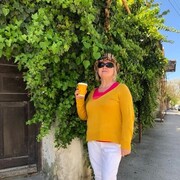  ,   Lora, 61 ,     , c 
