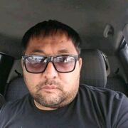  ,  Johongir, 43