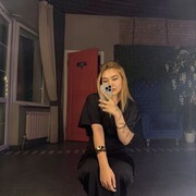  , 