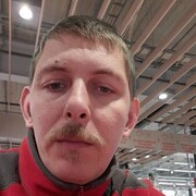  ,  Edgars, 33