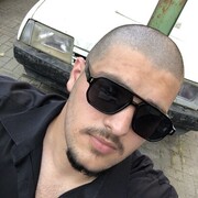  ,  zura, 21