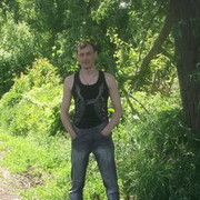  ,   Nik, 42 ,   