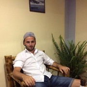  ,  davit, 32