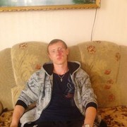  ,   Maxim, 32 ,   