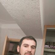  -,   Ali, 39 ,   ,   