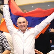  ,  Aron, 29