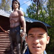  ,   Amiro, 33 ,  