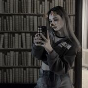  ,   Krisss, 22 ,   ,   