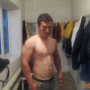  ,   Bexruz, 36 ,   