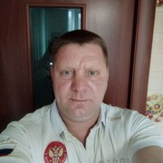  ,   Viktor, 43 ,   ,   , c 