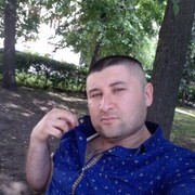  ,   Ahmad, 32 ,     , c 