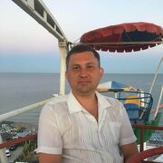  ,   Andrei, 44 ,   c 