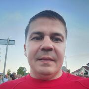  ,  Timur, 40