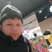  ,   Qobiljon, 37 ,   ,   