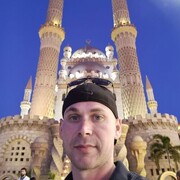  ,   Denis, 33 ,   ,   , c , 