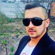  ,   Alexander, 32 ,   ,   , c 