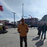  ,  Online, 31