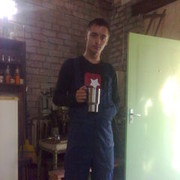  ,   Artjom, 32 ,     , c 