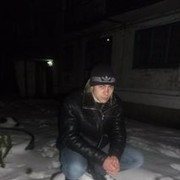  ,   Artem, 34 ,   