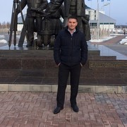  ,   Maks, 33 ,   ,   , c 