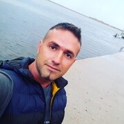  ,   Antony, 37 ,   ,   , c 