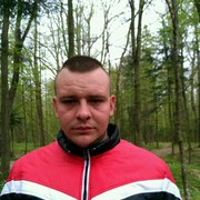  ,  Seruy, 32