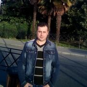  ,   Artiom, 38 ,   ,   