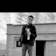  ,  Andre, 25
