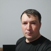  ,  Ikrom, 31