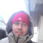  ,   Sergey, 31 ,   
