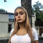  ,  Yulya, 22