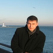  ,   Viktor, 43 ,   ,   