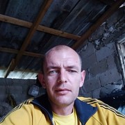  ,   Tudor, 38 ,   ,   , c 