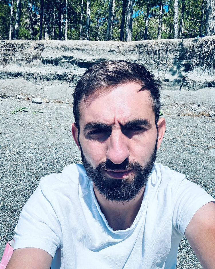  40032150  Varazdat, 31 ,    